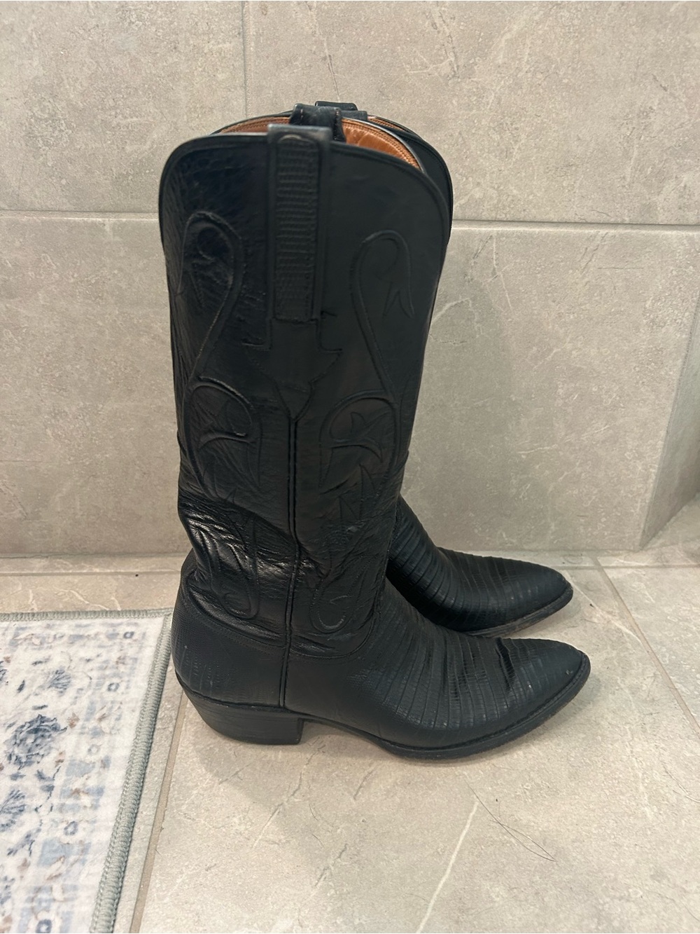 Lucchese Black Textured Leather Western Heeled Boots - Picture 7 of 7